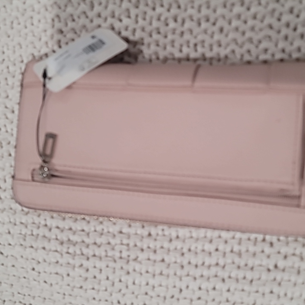 Guess wallet - Picture 4 of 4
